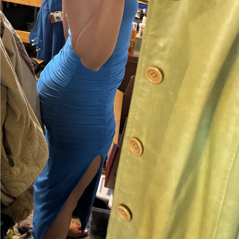 Elegant Blue Sleeveless Dress